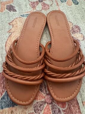 Old Navy Tan Braided Multi-Strap Slide Sandals